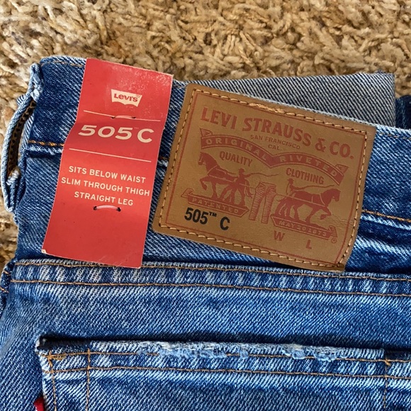 LEVIS - Picture 3 of 3